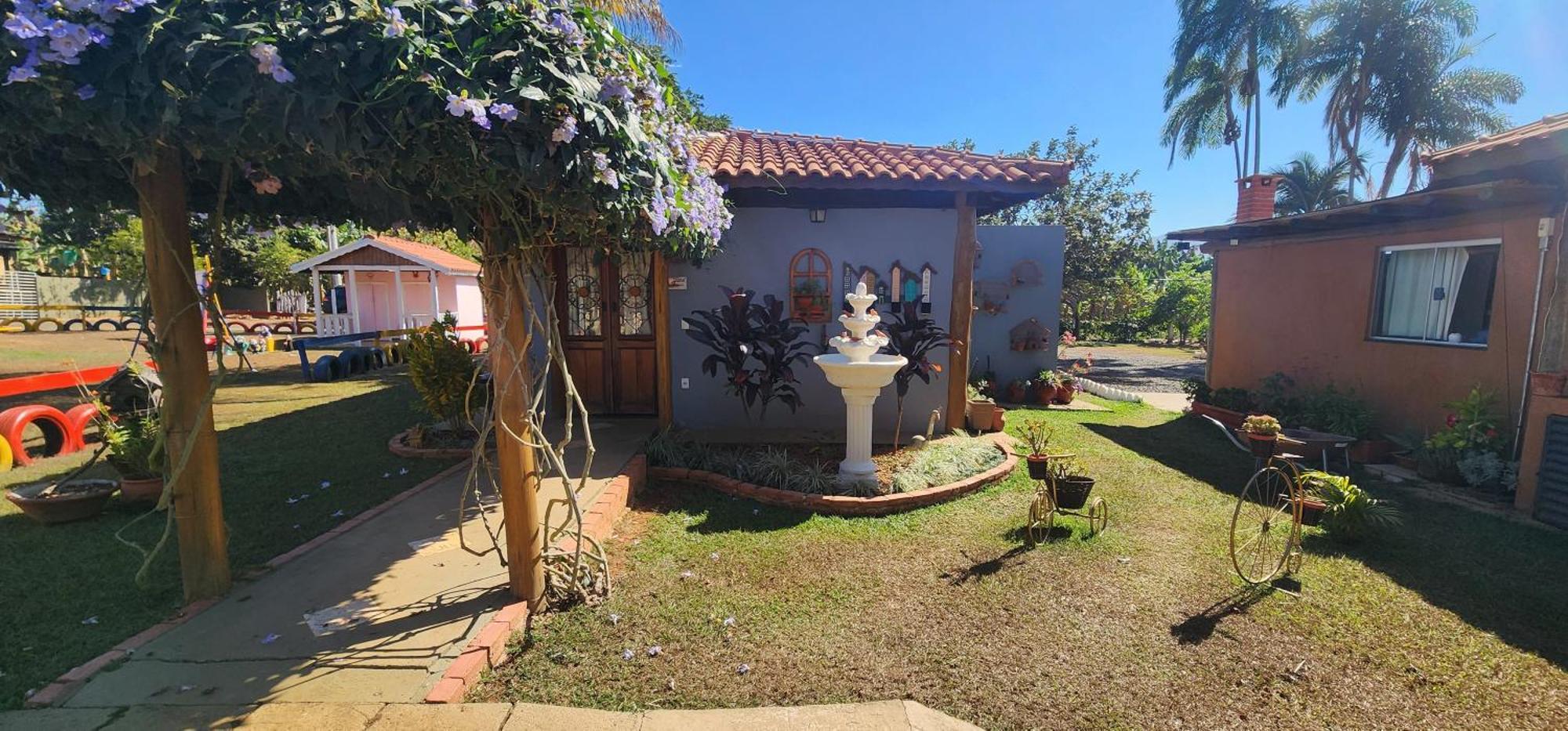 Pousada Lago Azul Delfinópolis Exterior foto